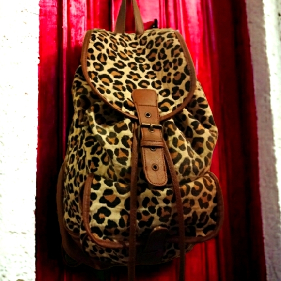 Handbags - Leopard print back pack